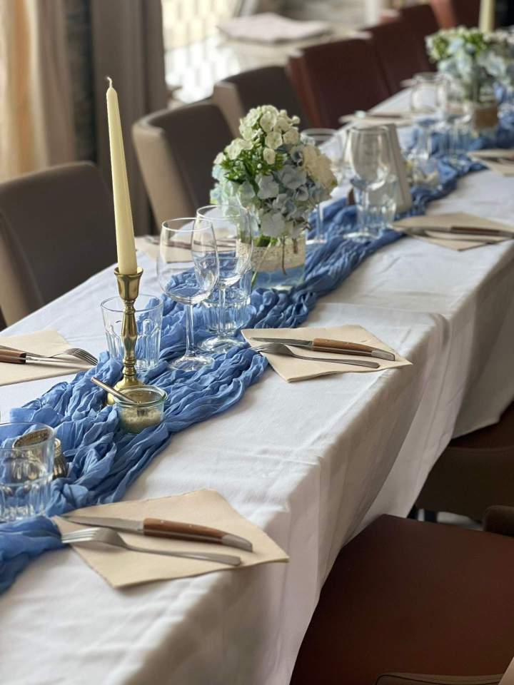 d0f4f049 689d 4a30 813e adc2559ed41a